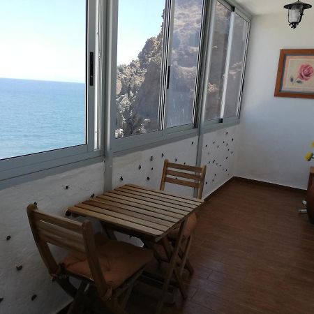 Apartment On The Beach And Ocean Sounds Fasnia Dış mekan fotoğraf