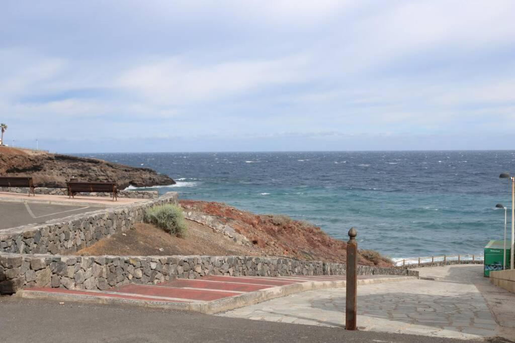 Apartment On The Beach And Ocean Sounds Fasnia Dış mekan fotoğraf