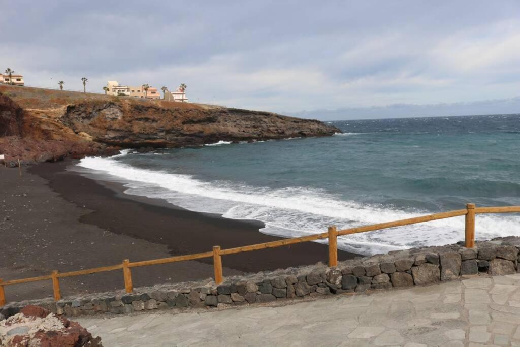 Apartment On The Beach And Ocean Sounds Fasnia Dış mekan fotoğraf